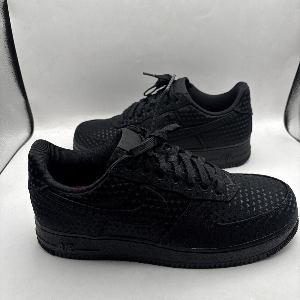 Nike Air Force 1 Retro Heart Black Valentine's Day IB6836-001 - Size 9.5 Men